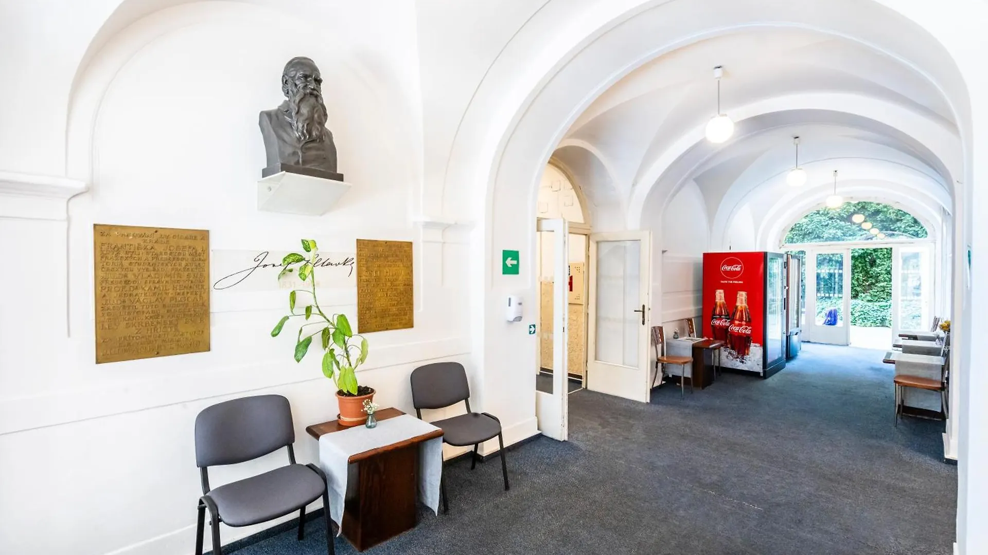 Hostel Hlavkova Prague